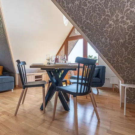 公寓 Mountain View Snowbird Budzowka By Rentilopl *